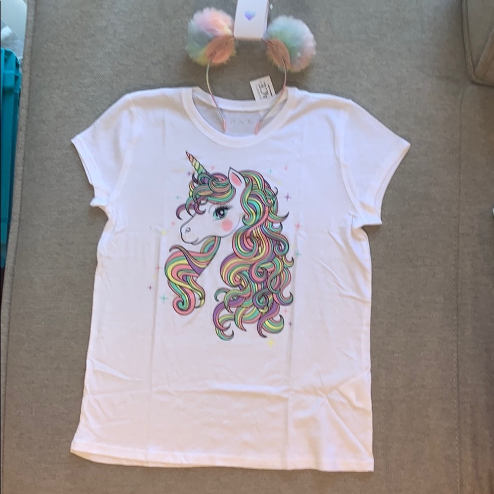Unicorn shirt and Pom Pom headband (XL)